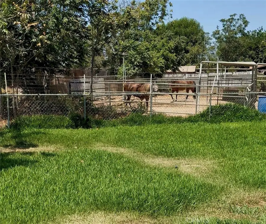 11401 Holmes Avenue, Jurupa Valley, CA 91752 - #2