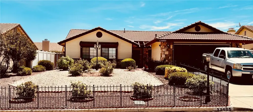 13485 Mountain Drive, Hesperia, CA 92344 - #1