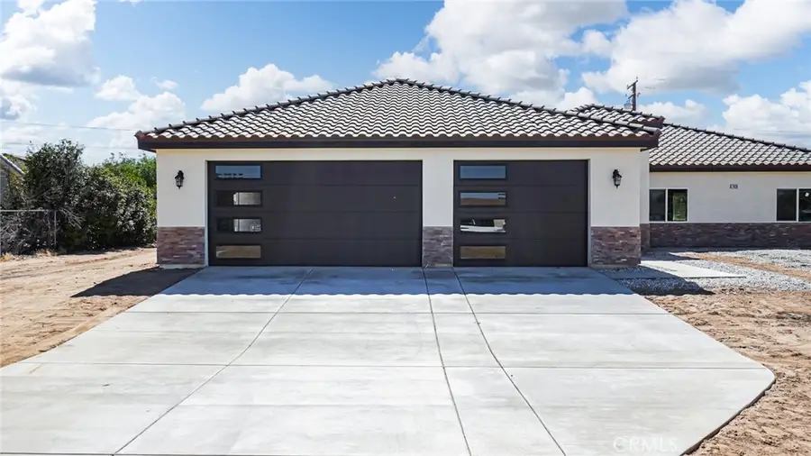 7428 I Avenue, Hesperia, CA 92345 - #2
