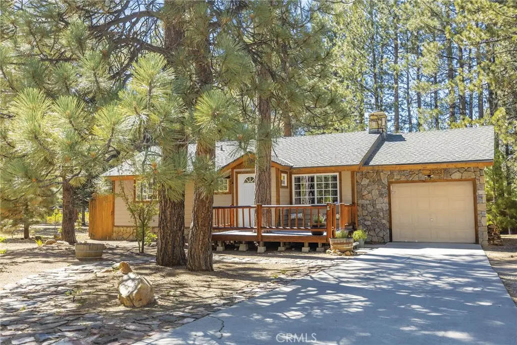 39158 Chincapin, Big Bear Lake, CA 92315 - #1