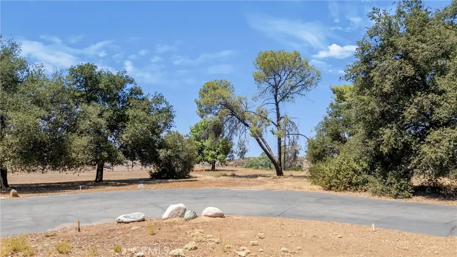 60 Redwood, Calimesa, CA 92399 - #3