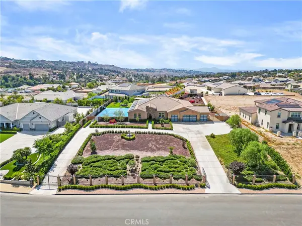 16282 Ginger Creek, Riverside, CA 92504