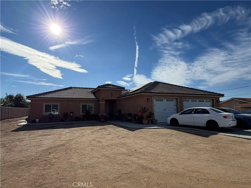 11078 Redwood Avenue, Hesperia, CA 92345 - #1