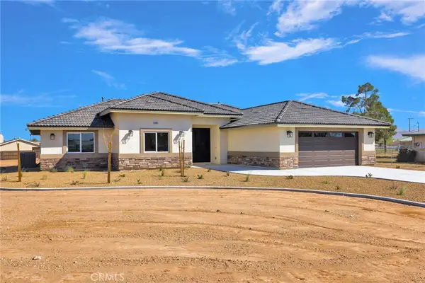 21960 Ramona, Apple Valley, CA 92307