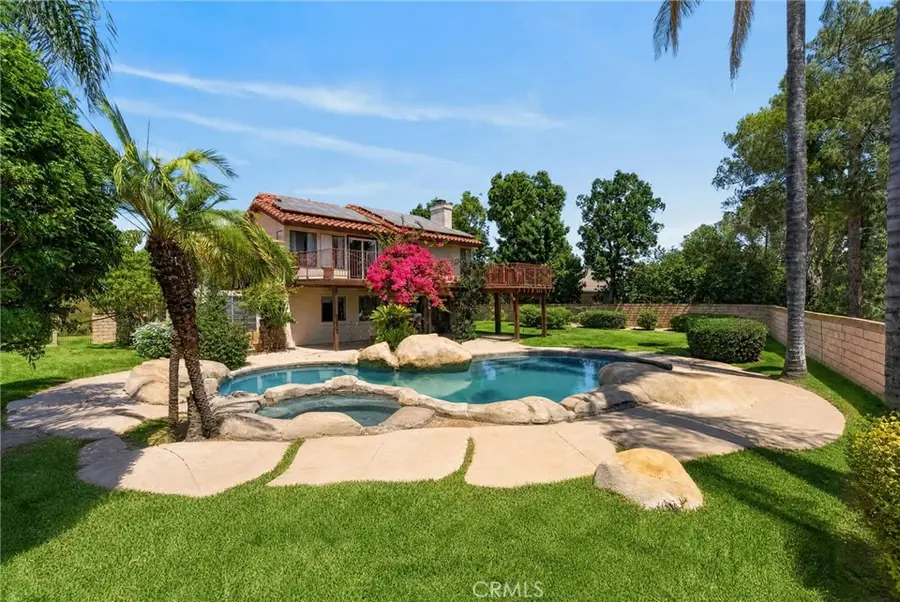 145 Cottonwood Ave, Riverside, CA 92506 - #2