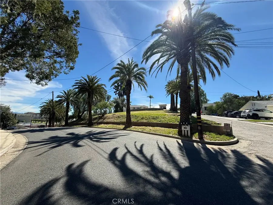 11288 San Juan #A&B, Loma Linda, CA 92354 - #2
