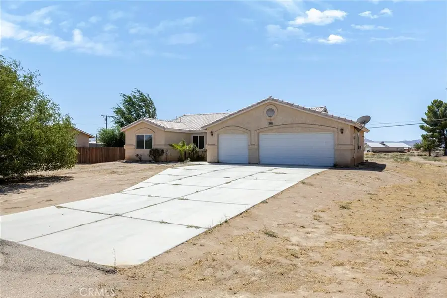20989 South Road, Apple Valley, CA 92307 - #2