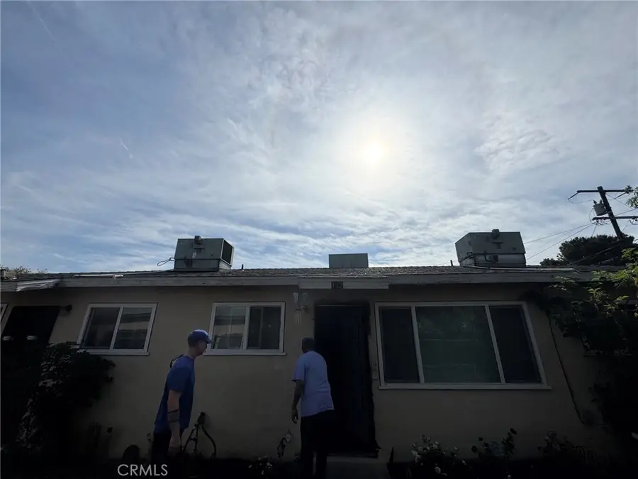 120 E South Street, Rialto, CA 92376 - #2