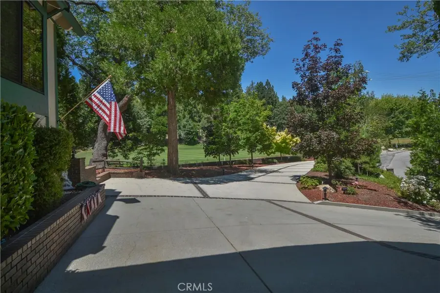 26472 Hillcrest, Lake Arrowhead, CA 92352 - #2