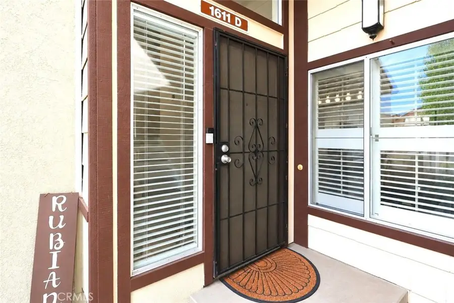 1611 Raintree Place #D, Corona, CA 92879 - #3