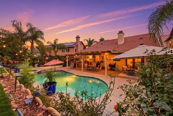 25241 Pacific Crest, Corona, CA 92883