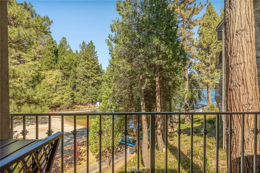 306 Villa Way, Lake Arrowhead, CA 92352 - #2