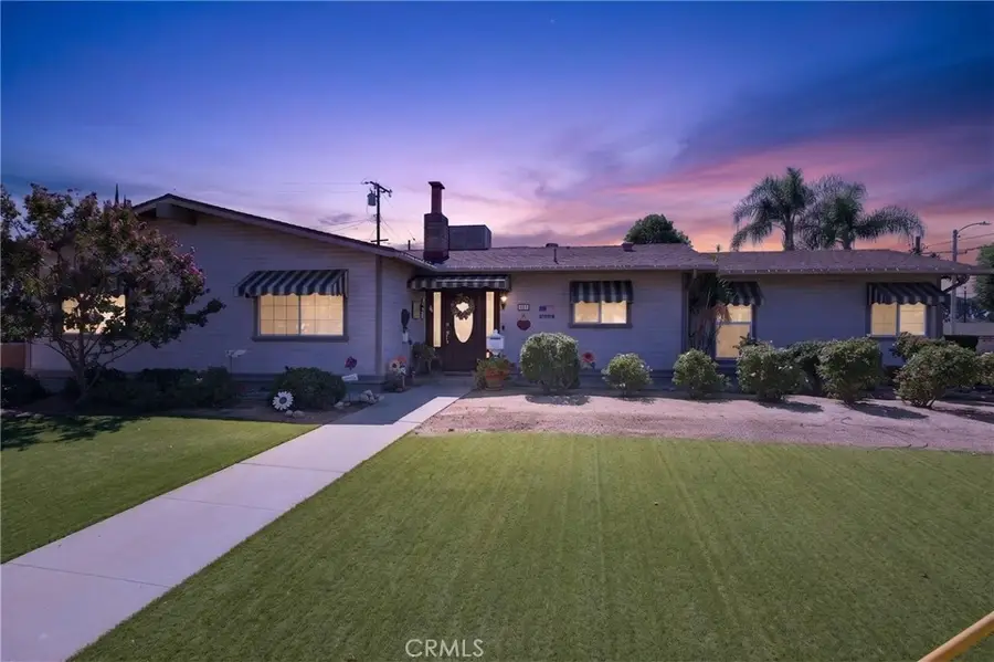 402 S San Mateo Street, Redlands, CA 92373 - #2