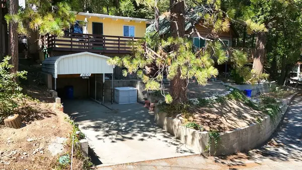 23672 Rocky Dell, Crestline, CA 92325
