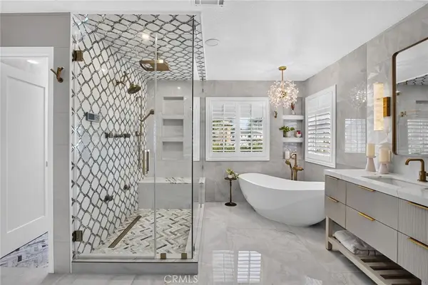 10752 Saffron, Fontana, CA 92337