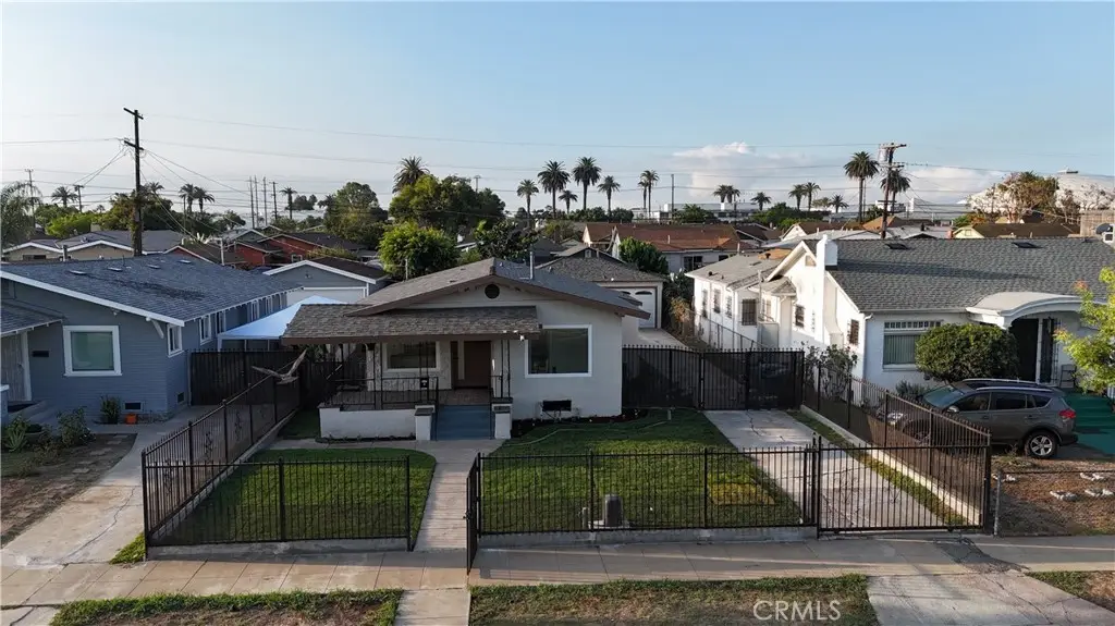 1116 W 76th Street, Los Angeles, CA 90044 - #1