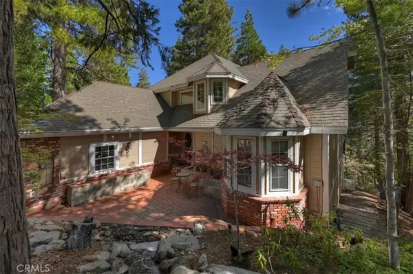 393 Brentwood, Lake Arrowhead, CA 92352