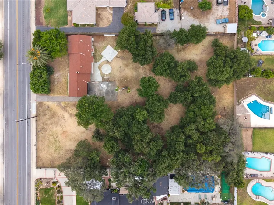 736 N Walnut Avenue, San Dimas, CA 91773 - #3