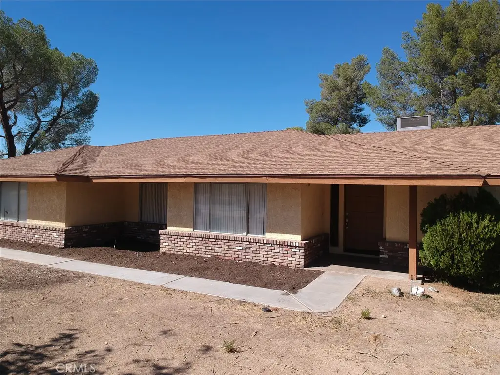 19430 Tomahawk Road, Apple Valley, CA 92307 - #1