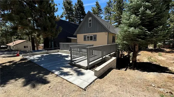 33283 Holcomb Creek, Green Valley Lake, CA 92341