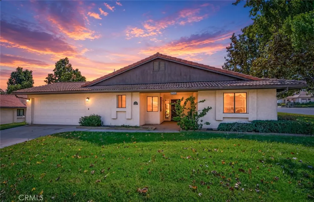 1457 Bella Vista, Redlands, CA 92373 - #1