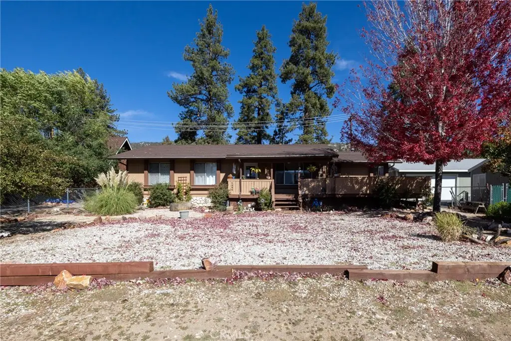 1025 W North Shore Dr, Big Bear City, CA 92314 - #1
