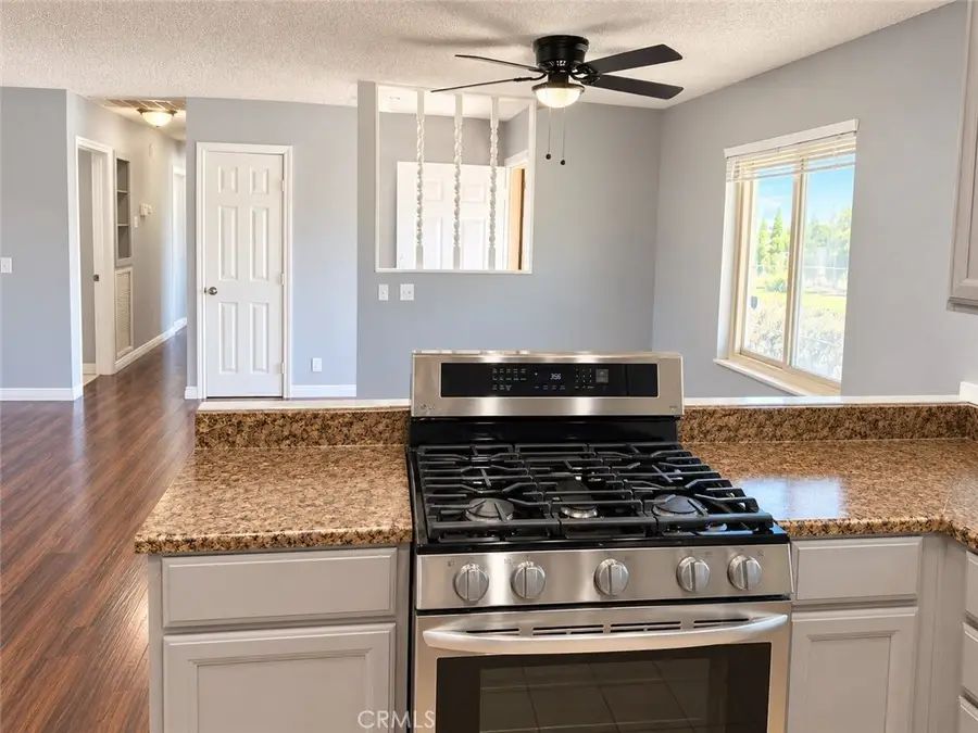15980 Lindero, Victorville, CA 92395 - #3