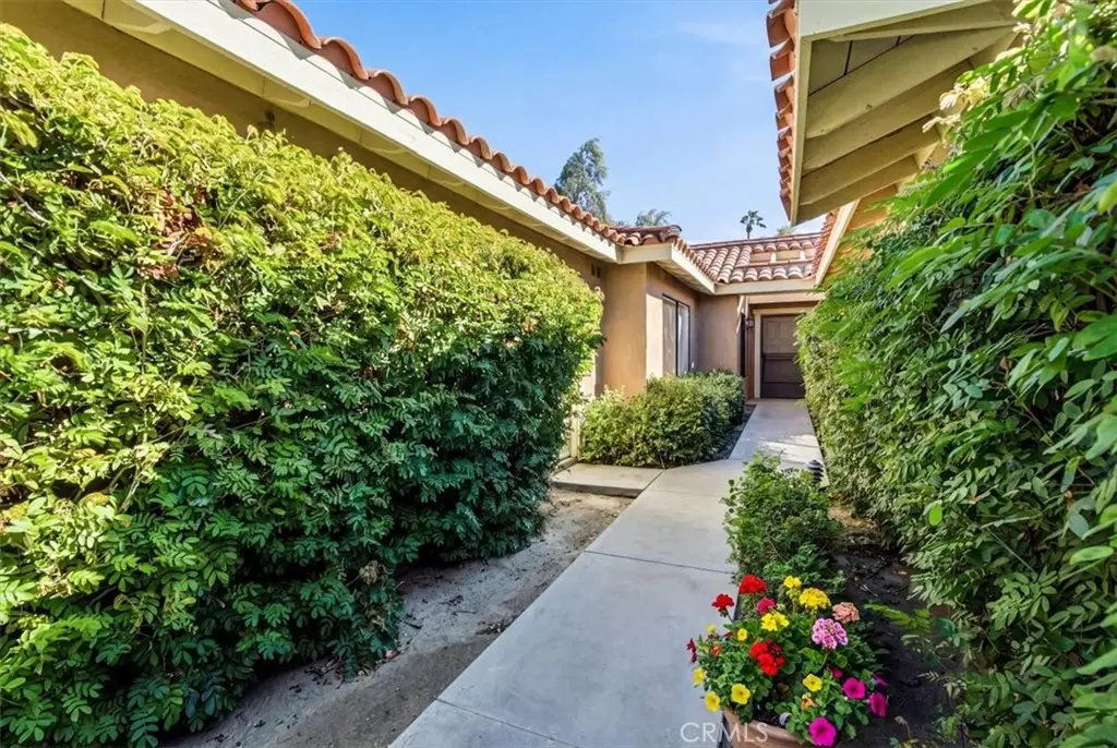 200 Seville Circle, Palm Desert, CA 92260 - #1