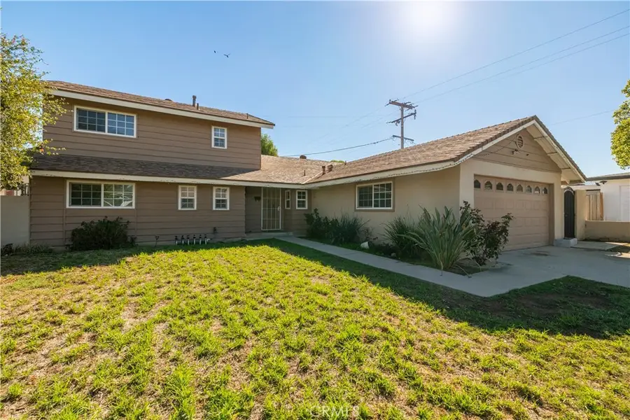 1685 S Belle, Corona, CA 92882 - #2