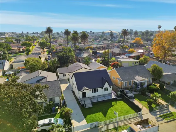 1106 W 74th Street, Los Angeles, CA 90044