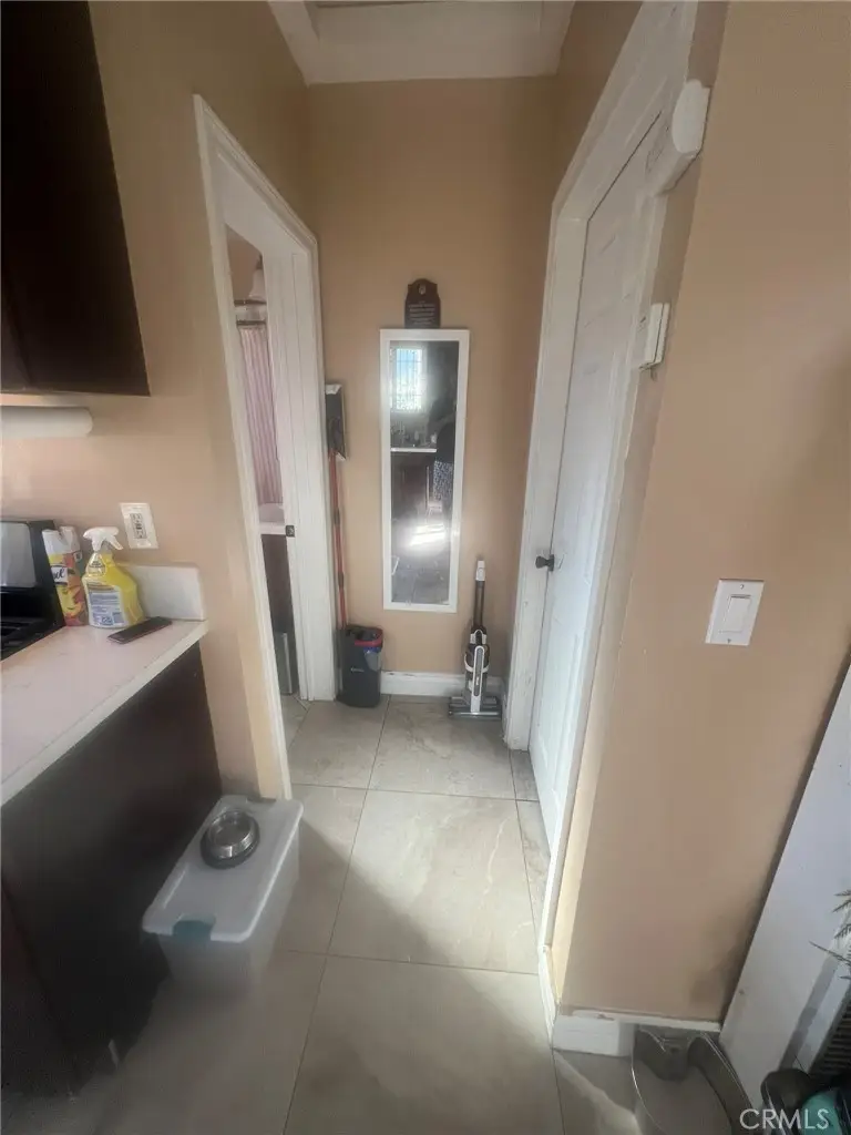 2000 W 54th, Los Angeles, CA 90062 - Image #3