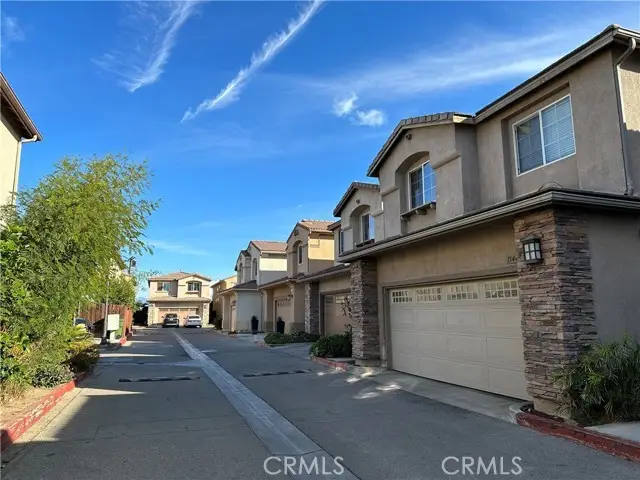 8541 Thunderbird, North Hills, CA 91343 - #3