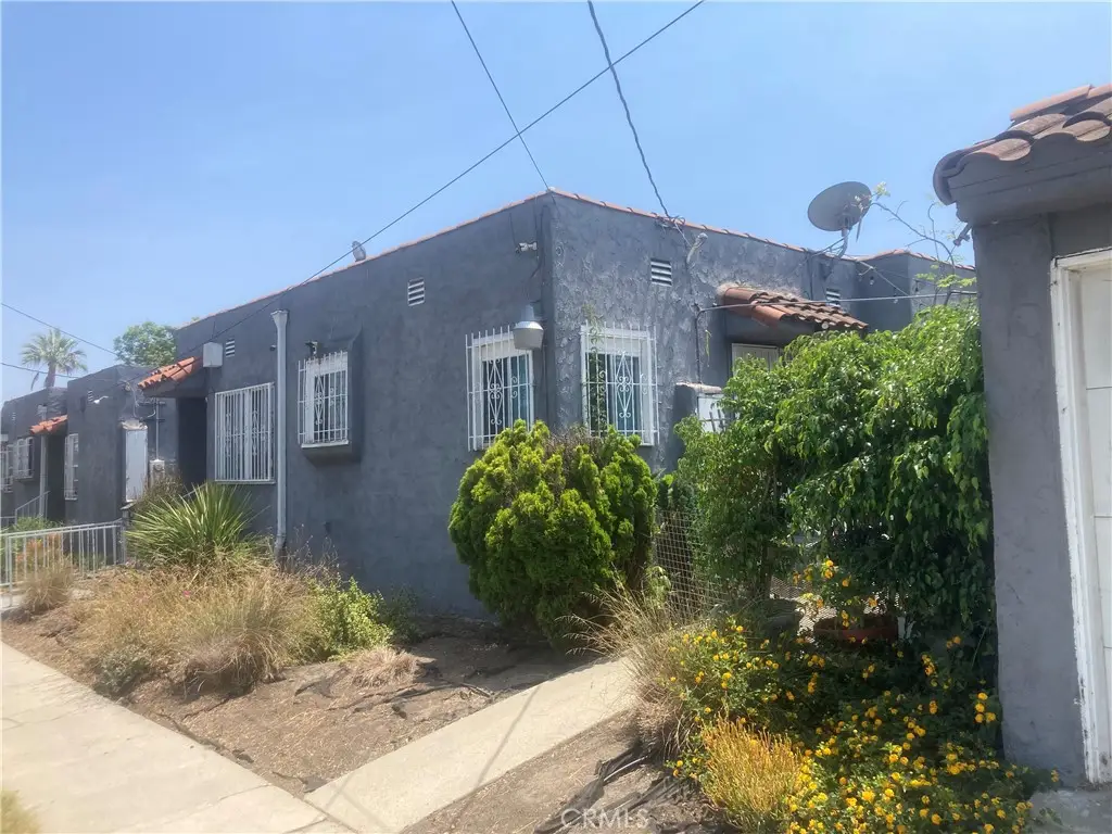 302 W 107th Street, Los Angeles, CA 90003 - #1