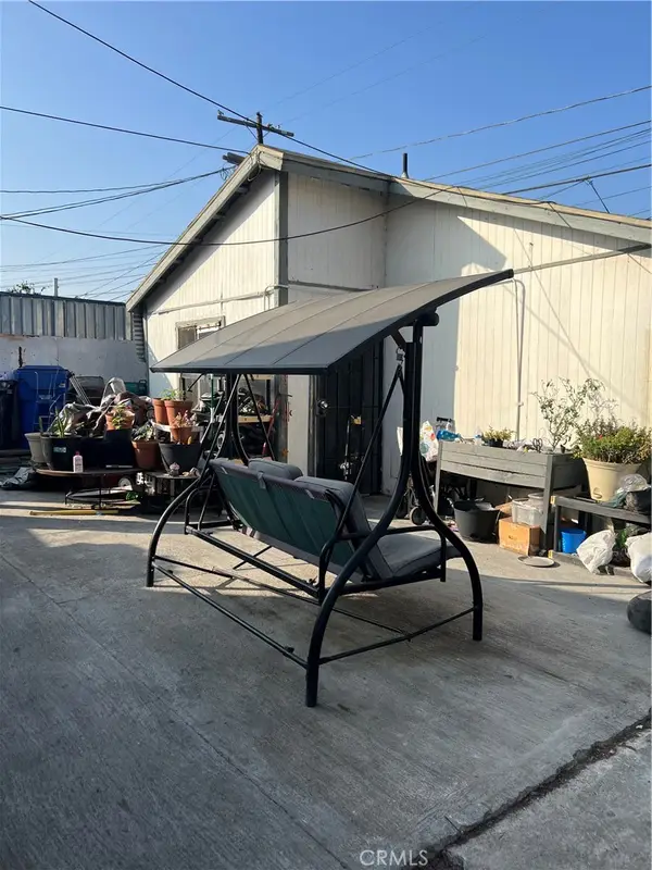 1105 E 113th Street, Los Angeles, CA 90059