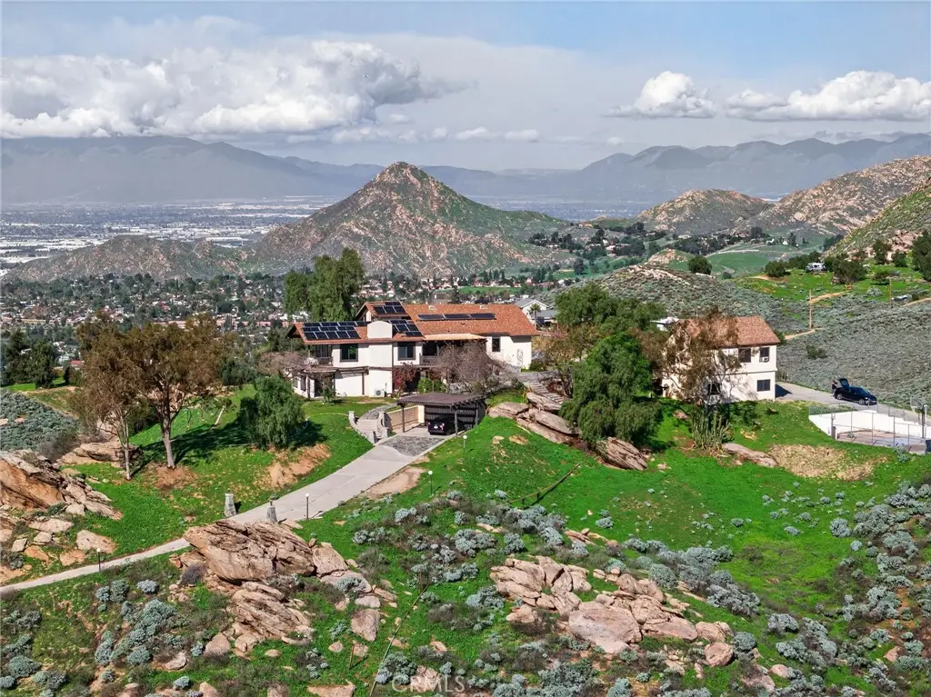 20682 Hill Top Drive, Riverside, CA 92507 - #1