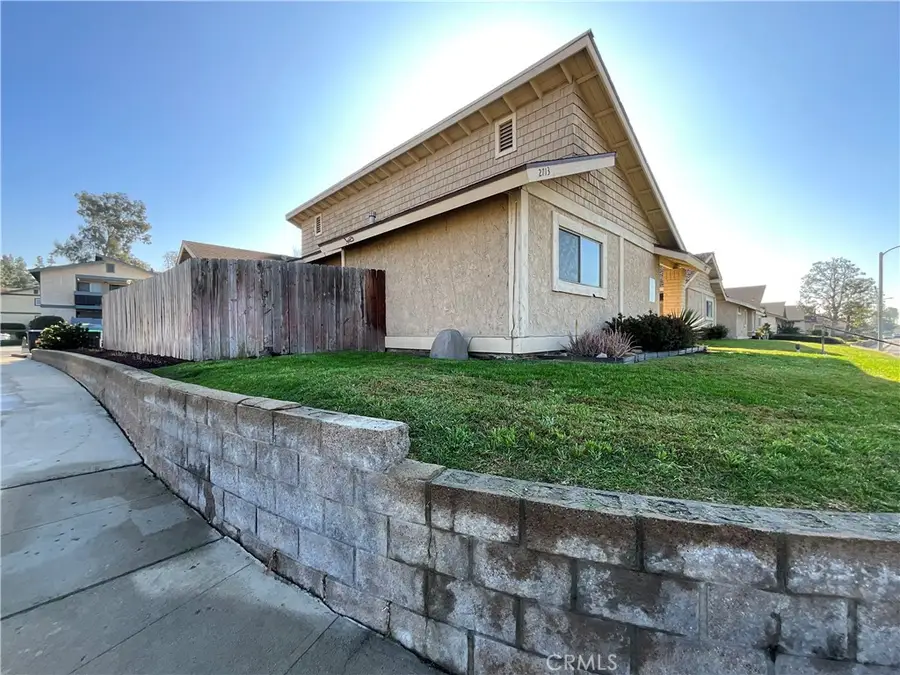 1404 E Sail Avenue, Orange, CA 92865 - #2