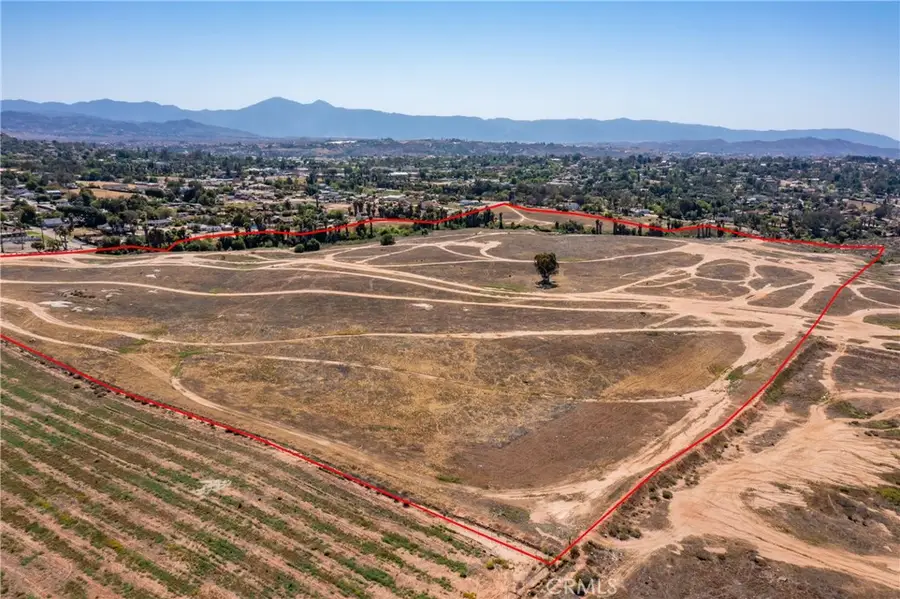 0 Iris, Riverside, CA 92504 - #2