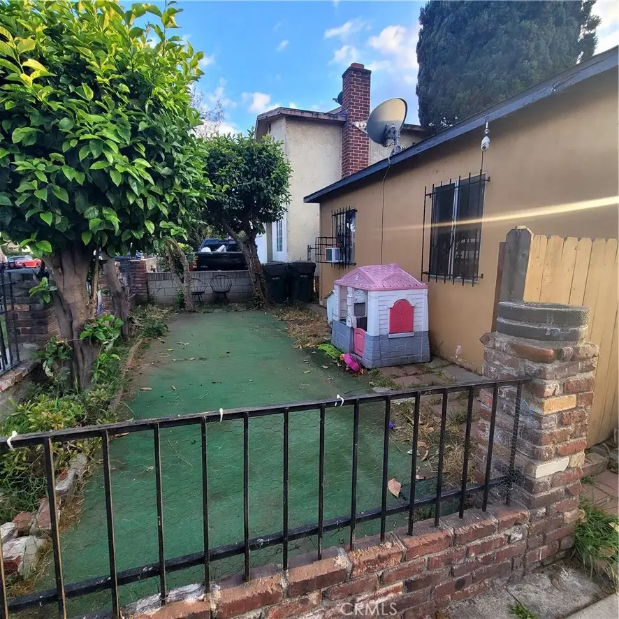 6527 Marlow Avenue, Bell Gardens, CA 90201 - #2