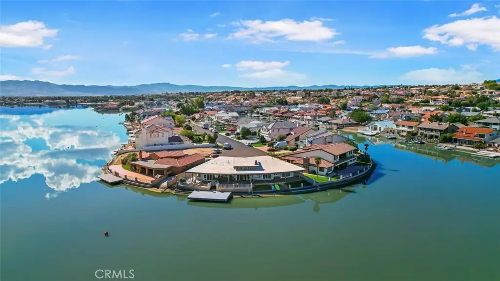 18099 Mariner, Victorville, CA 92395 - #1