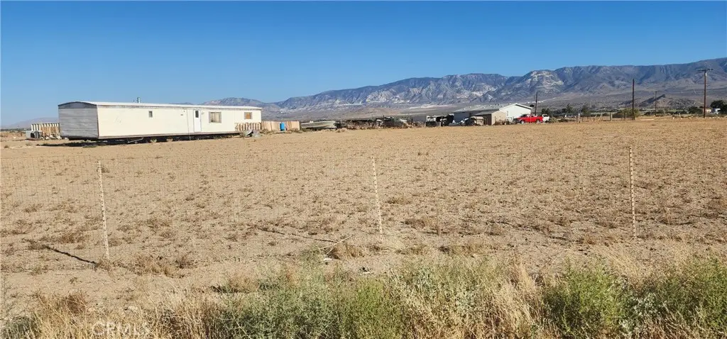32435 Lake Street, Lucerne Valley, CA 92356 - Image #1