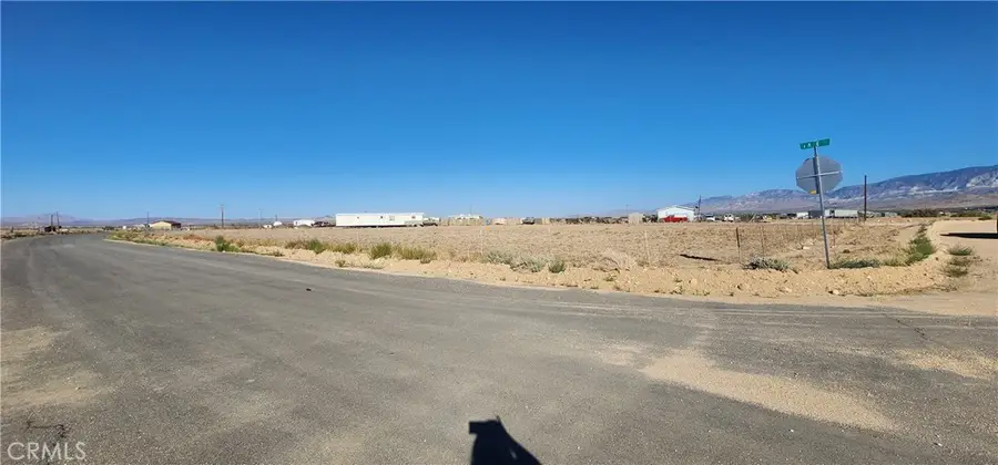 32435 Lake Street, Lucerne Valley, CA 92356 - Image #3