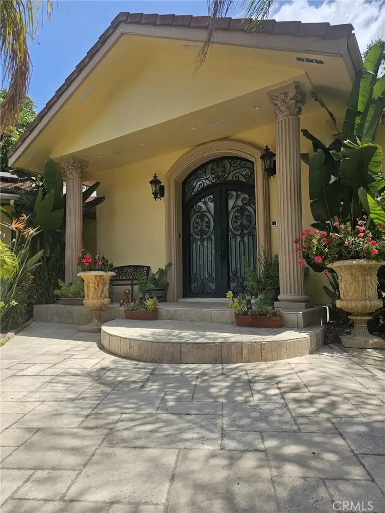 3946 Knobhill Drive, Sherman Oaks, CA 91423 - #1
