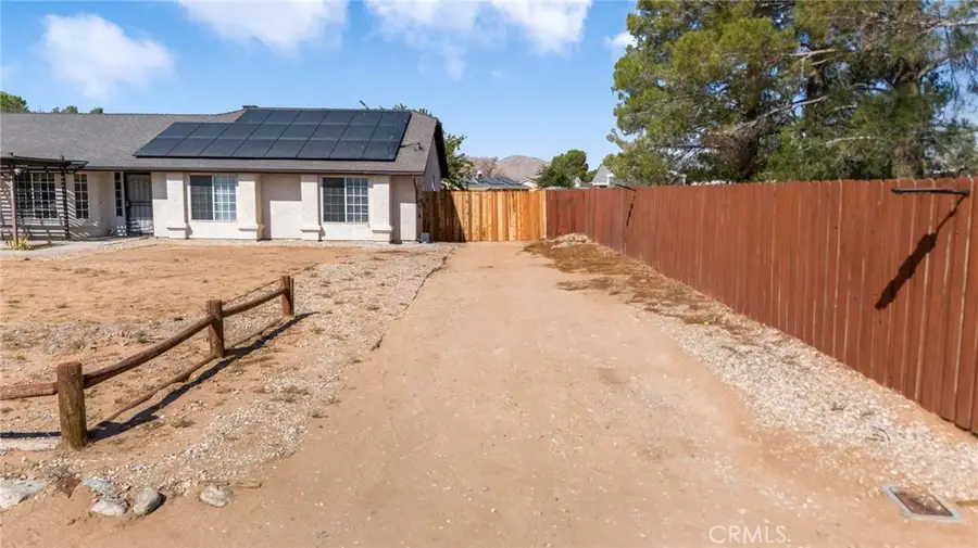 15189 Tonikan Road, Apple Valley, CA 92307 - Image #3