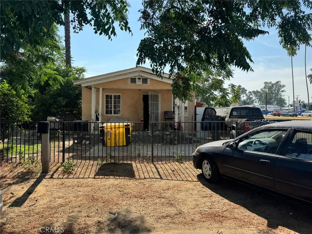 1572 N Stoddard Avenue, San Bernardino, CA 92405 - #1