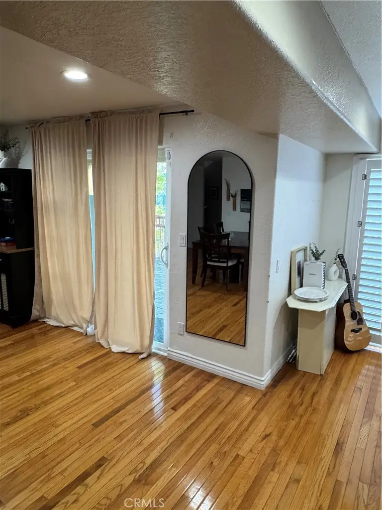 27914 West Shore Rd, Lake Arrowhead, CA 92352 - #3