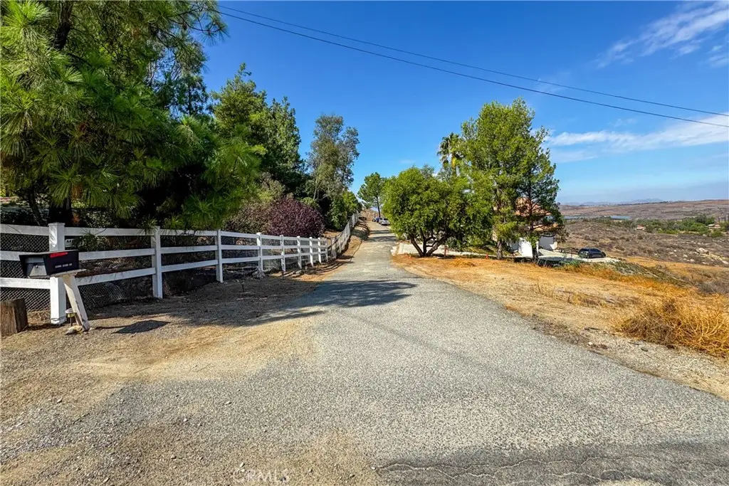 1 Heizer Drive, Perris, CA 92570 - Image #1