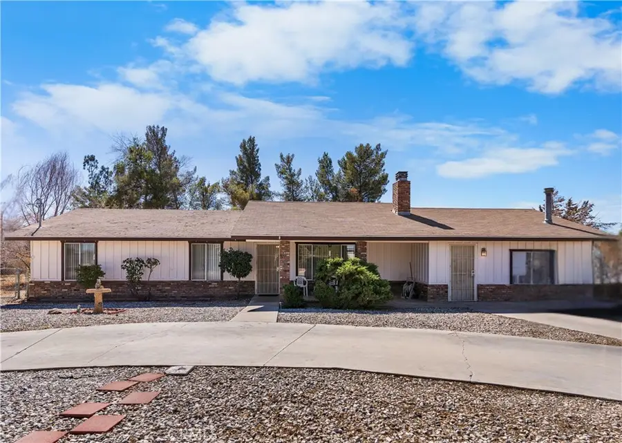 17837 Fresno Street, Hesperia, CA 92345 - Image #2