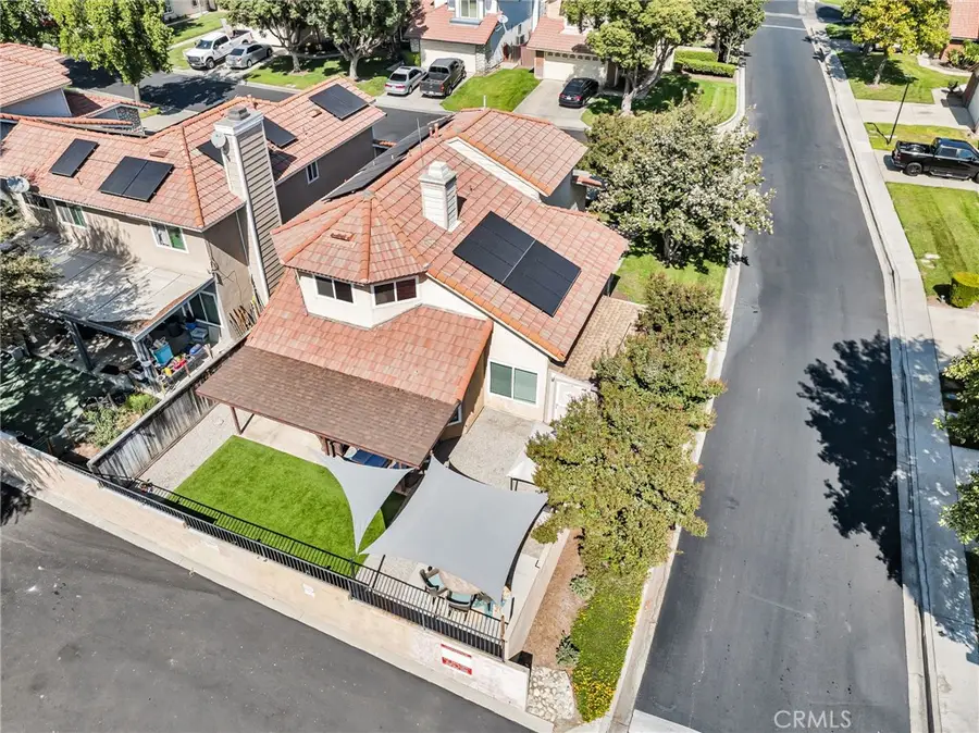 1105 W Victoria Street, Rialto, CA 92376 - #2