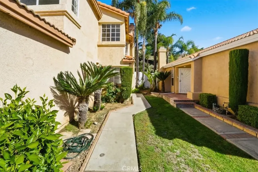 29340 Crest View Lane, Highland, CA 92346 - Image #2