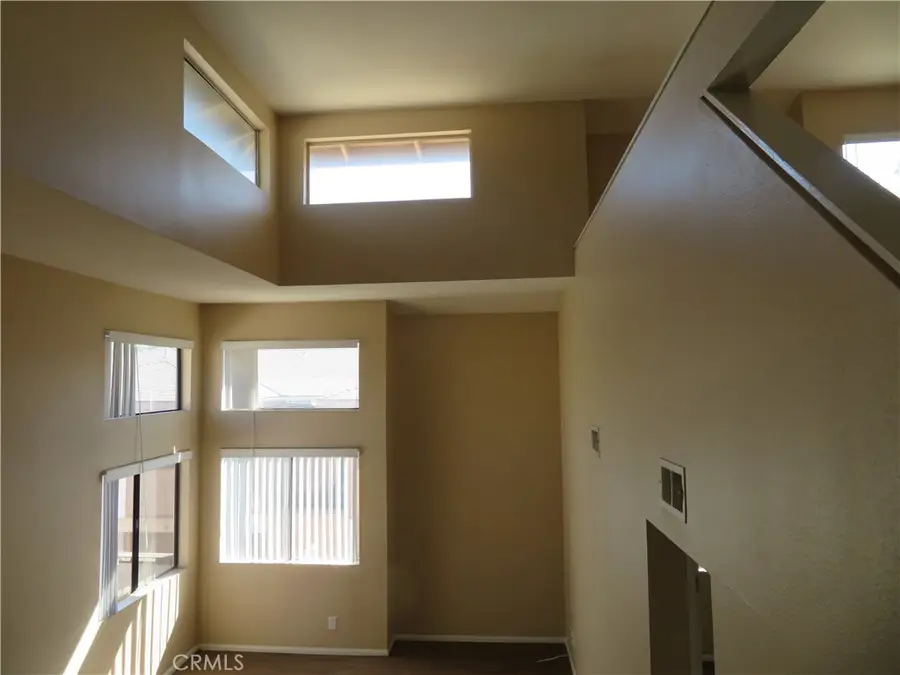 1341 Massachusetts Avenue #205, Riverside, CA 92507 - Image #2
